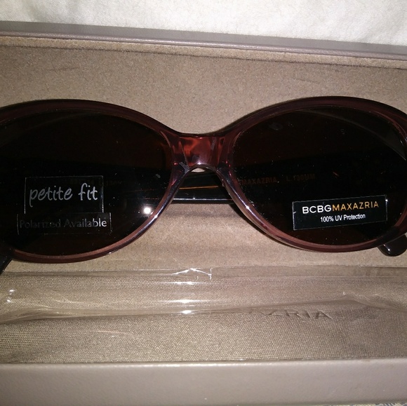 BCBG Accessories - BCBGMAXAZRIA π SUNGLASSES BCBG Accessories - BCBGMAXAZRIA π SUNGLASSES